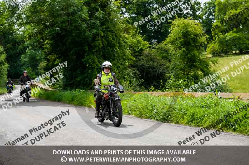 Vintage motorcycle club;eventdigitalimages;no limits trackdays;peter wileman photography;vintage motocycles;vmcc banbury run photographs
